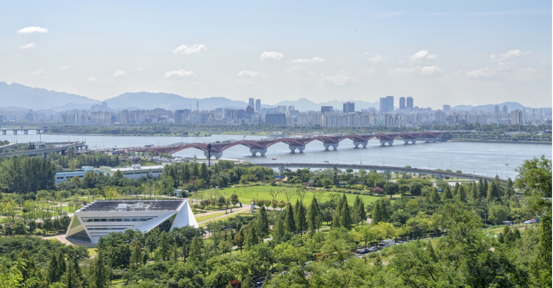 1466865238-seoul-drone-park-vliegen.jpg