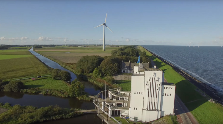 Gemaal Lely in Medemblik gefilmd met DJI Phantom 4 Pro