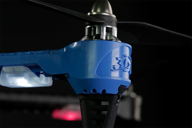 3d-robotics-iris-plus-propellers