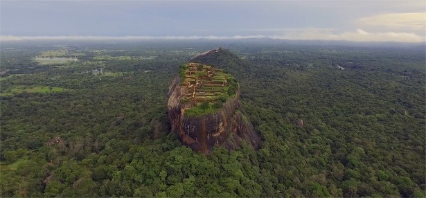 sri-lanka-zuid-azie-indische-oceaan-quadcopter-drone-luchtfotografie-nikita-ivanov-2015